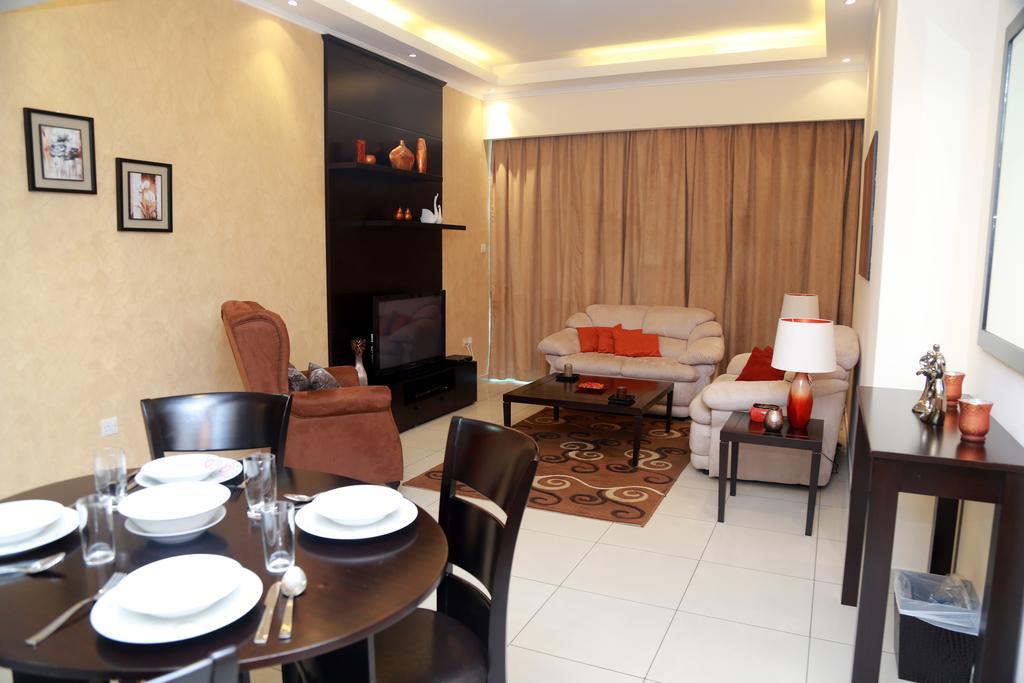 Armada Living - Holiday Homes Rental Дубай Екстериор снимка